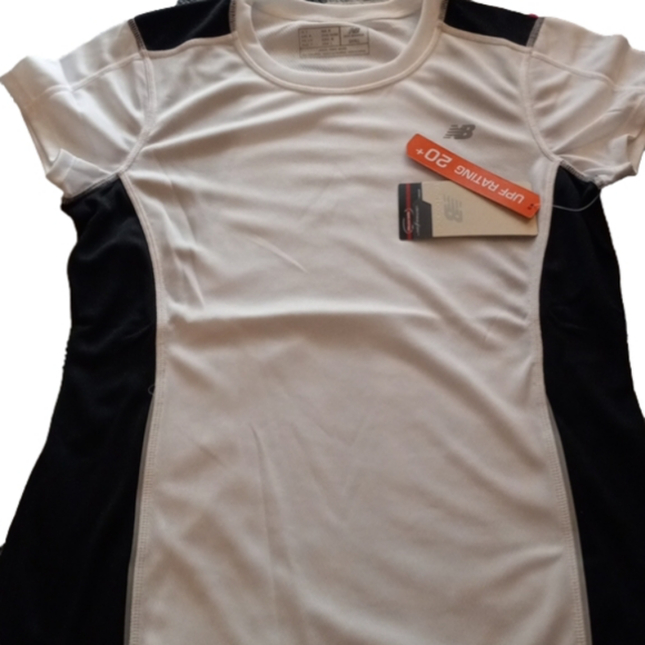 women's New Balance dry fit athletic tee. Brand new. I have two of these - Picture 4 of 8